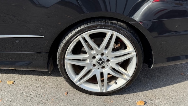 Used Mercedes-Benz E Class 2012 for sale - 76243219: Photo 18
