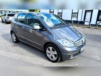 Used Mercedes-Benz A-Class 2011 for sale - 75700720: Photo