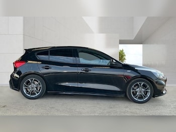 Used Ford Focus 2020 for sale - 79391932: Photo