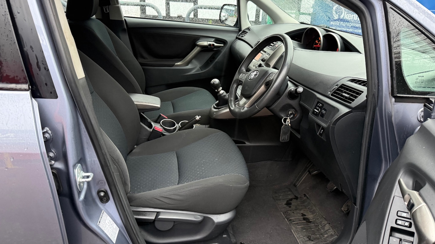 Used Toyota Verso 2009 for sale - 76589065: Photo 15