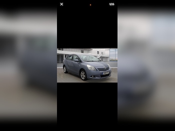 2009 (09) - 2.0 D-4D TR 5dr