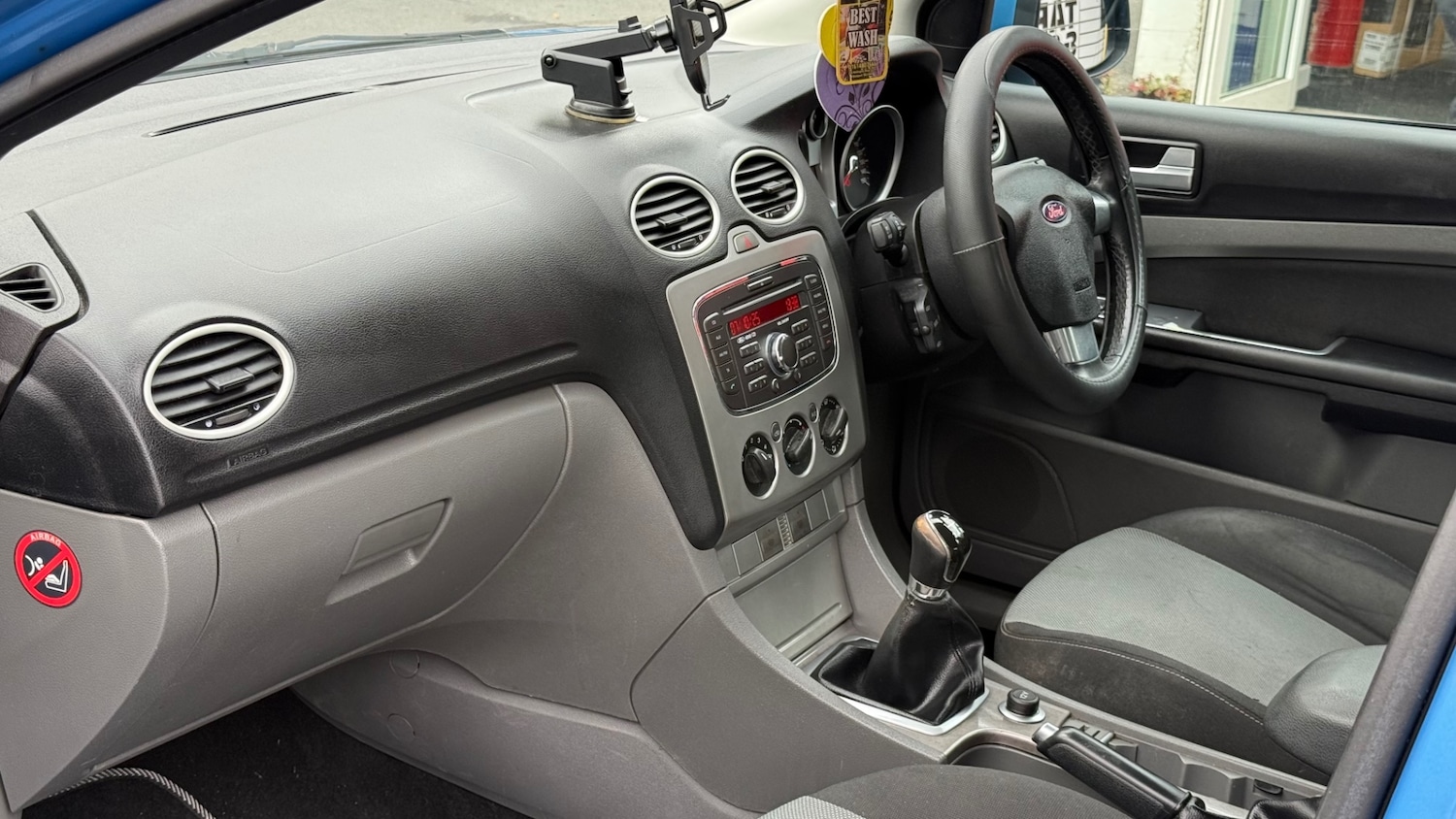 Used Ford Focus 2010 for sale - 76193470: Photo 11