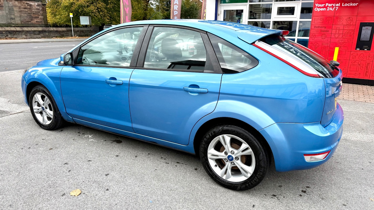 Used Ford Focus 2010 for sale - 76193470: Photo 5