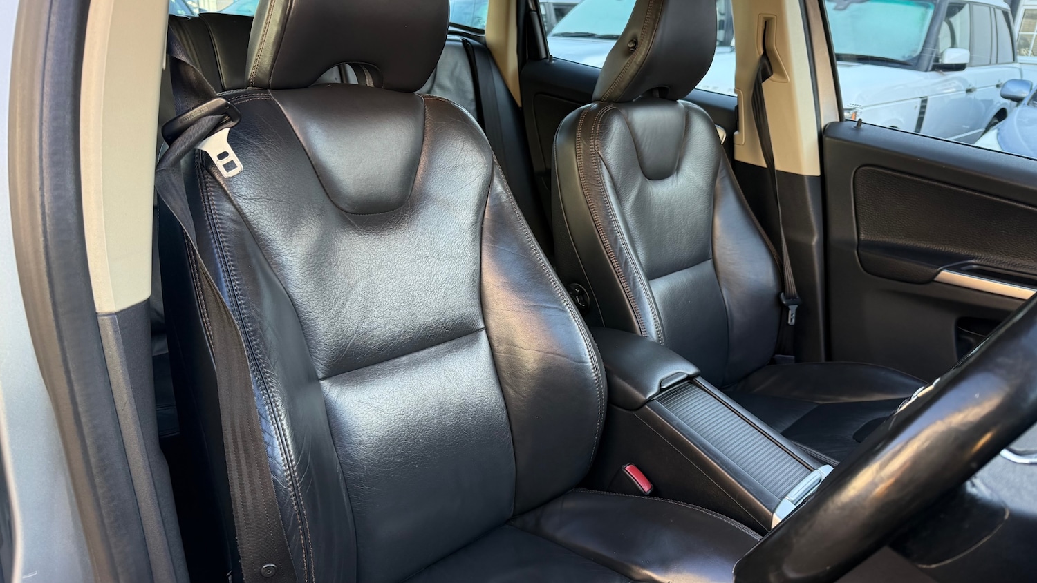 Used Volvo XC60 2009 for sale - 76594849: Photo 14