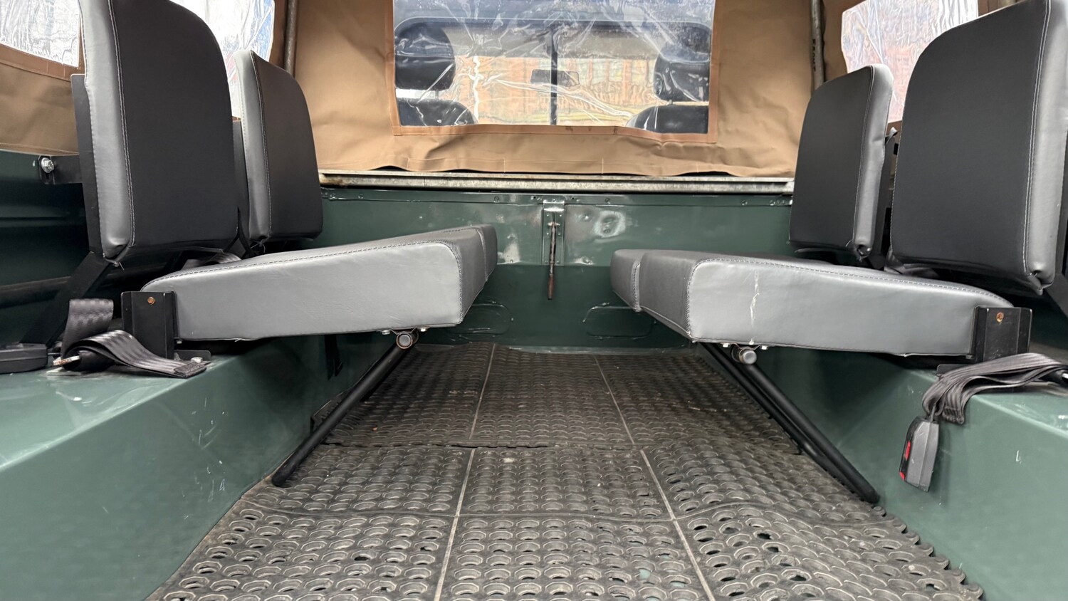 Used Land Rover Defender 2010 for sale - 77160782: Photo 15