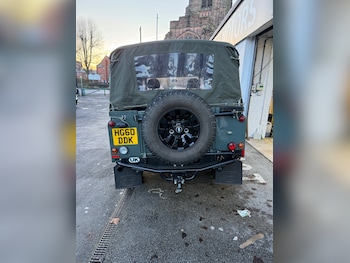 Used Land Rover Defender 2010 for sale - 77160782: Photo