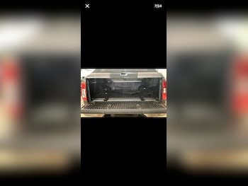 Used Nissan Navara 2013 for sale - 76958533: Photo