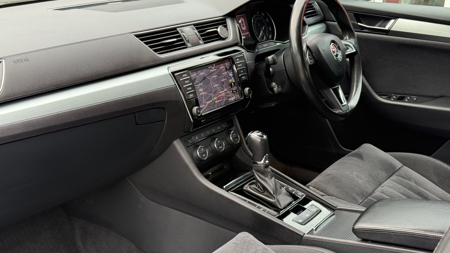 Used Skoda Superb 2016 for sale - 77520350: Photo 11