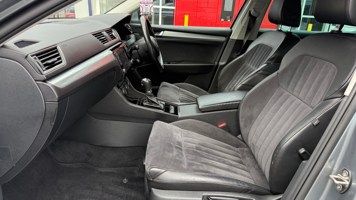 Used Skoda Superb 2016 for sale - 77520350: Photo 9