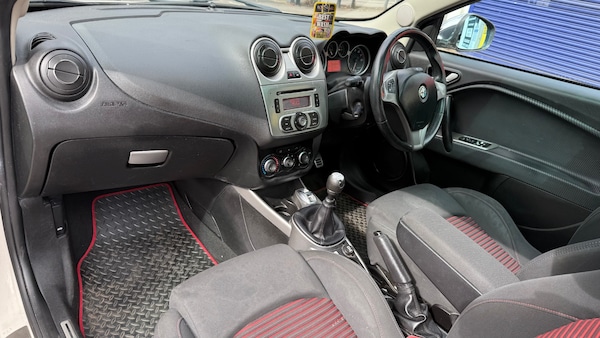 Used Alfa Romeo MiTo 2012 for sale - 75713993: Photo 10