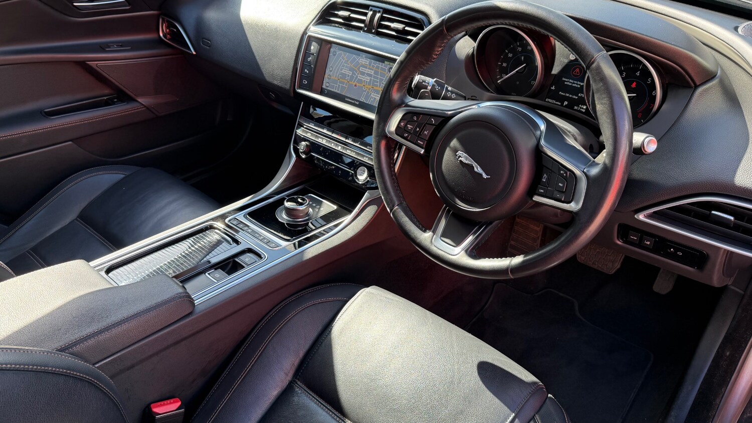 Used Jaguar XE 2017 for sale - 78105655: Photo 15