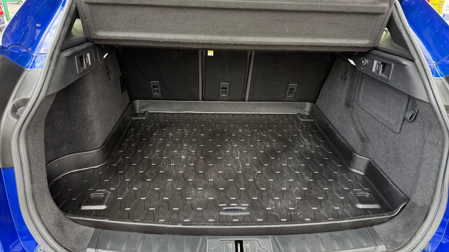 Used Jaguar F-Pace 2017 for sale - 76104243: Photo 12