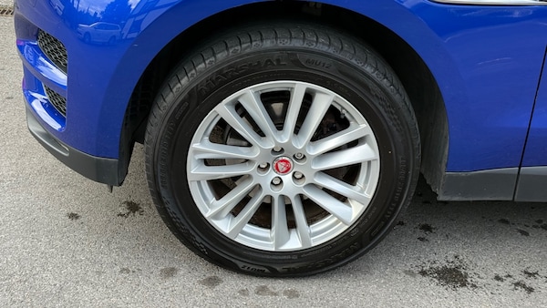 Used Jaguar F-Pace 2017 for sale - 76104243: Photo 19