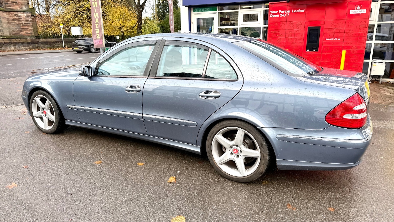 Used Mercedes-Benz E Class 2006 for sale - 76352183: Photo 5