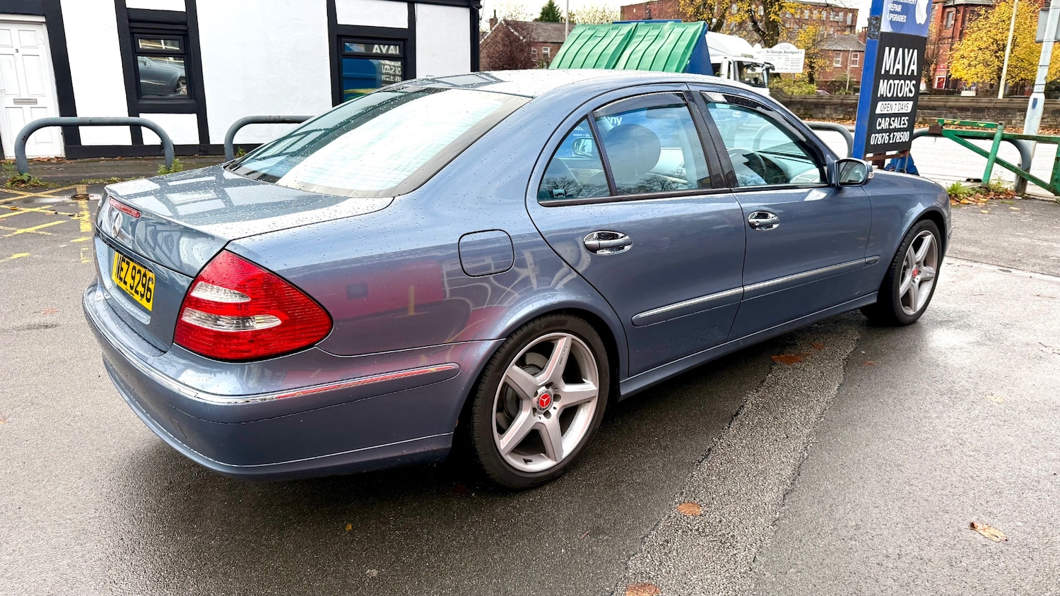 Used Mercedes-Benz E Class 2006 for sale - 76352183: Photo 7