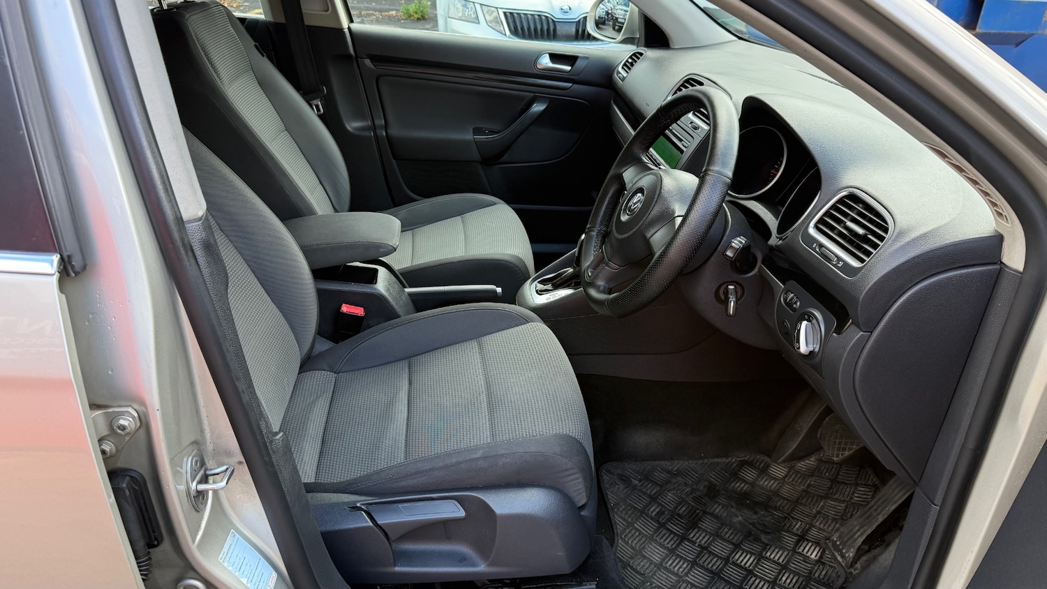 Used Volkswagen Golf 2012 for sale - 75724546: Photo 15