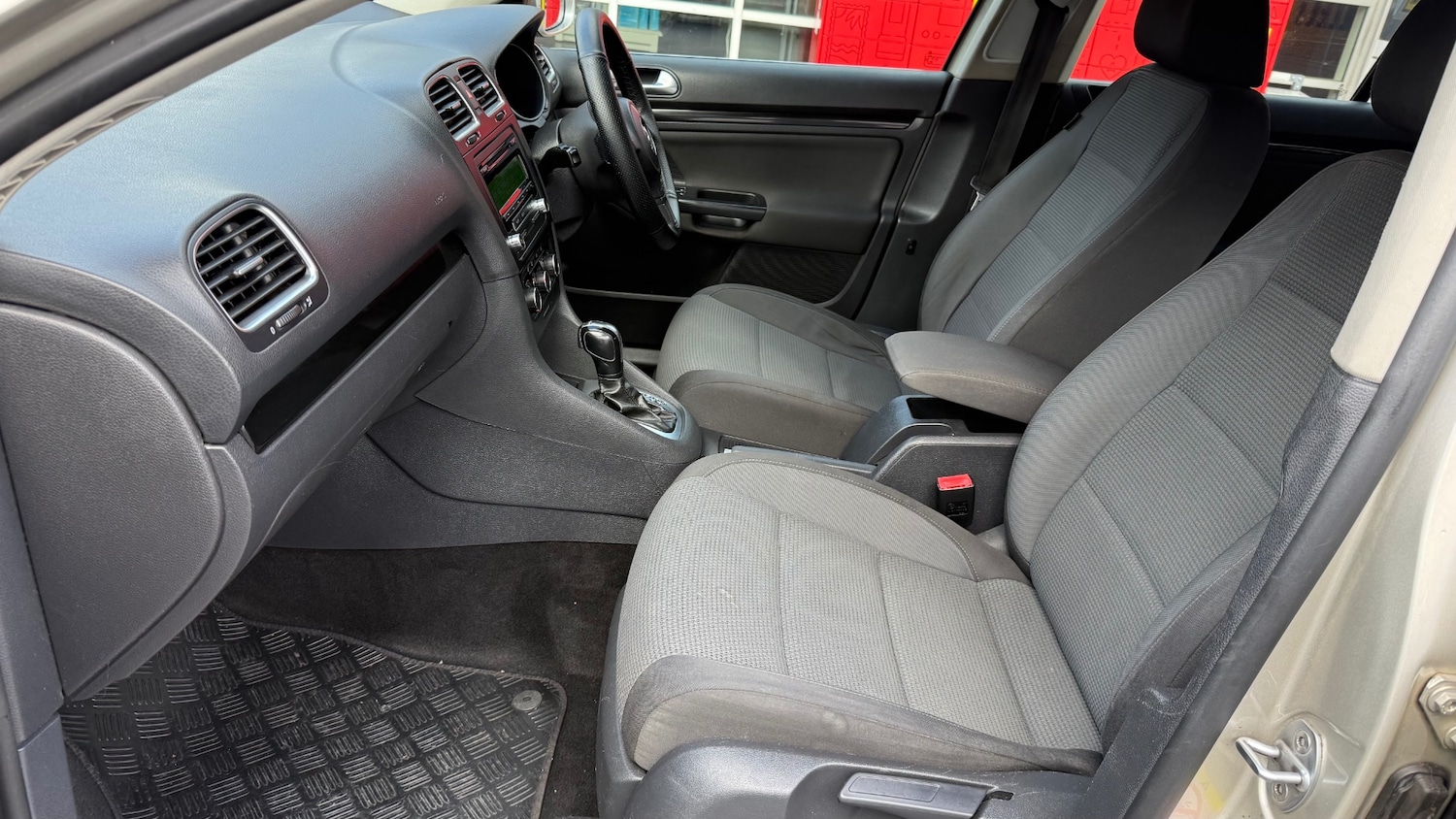Used Volkswagen Golf 2012 for sale - 75724546: Photo 9