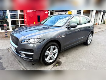 Used Jaguar F-Pace 2016 for sale - 79331824: Photo