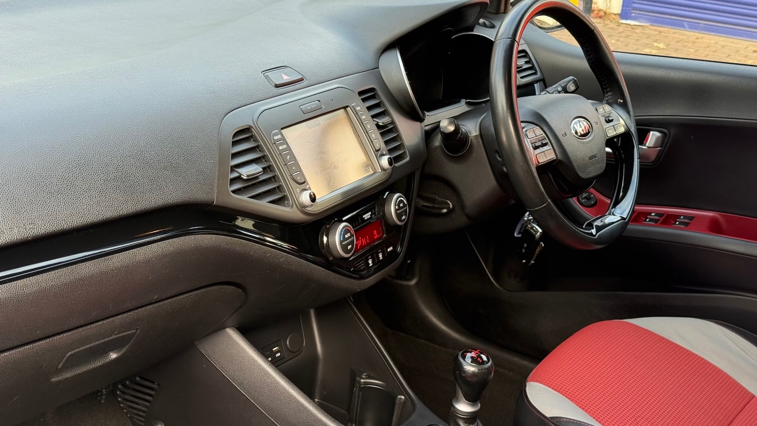 Used Kia Picanto 2016 for sale - 76036622: Photo 11