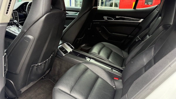 Used Porsche Panamera 2012 for sale - 75383086: Photo 11