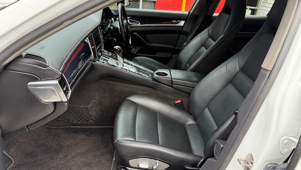 Used Porsche Panamera 2012 for sale - 75383086: Photo 9