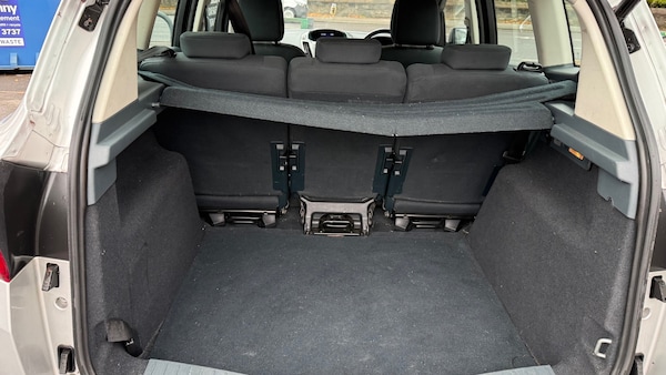 Used Ford C-Max 2013 for sale - 76142365: Photo 13