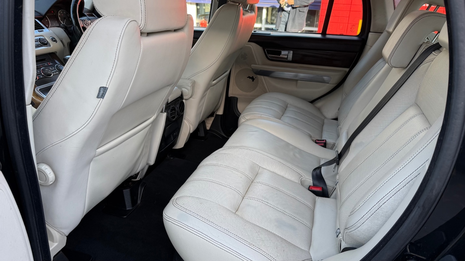 Used Land Rover Range Rover Sport 2010 for sale - 76064587: Photo 11