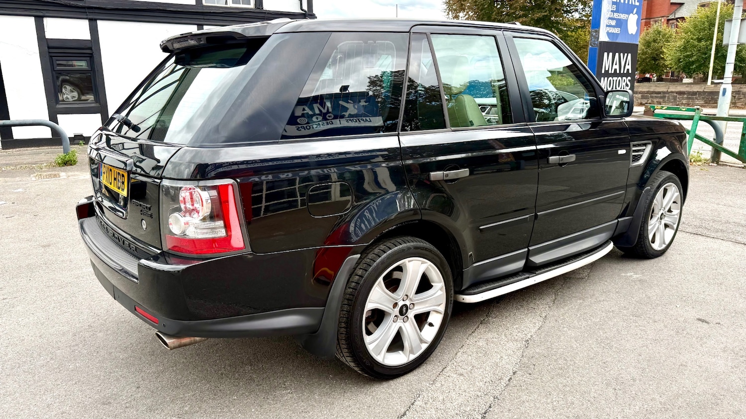 Used Land Rover Range Rover Sport 2010 for sale - 76064587: Photo 7