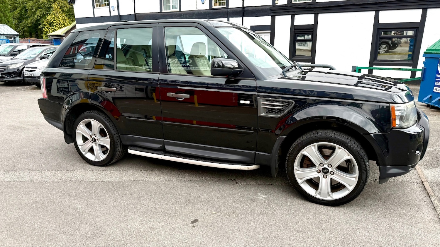 Used Land Rover Range Rover Sport 2010 for sale - 76064587: Photo 8