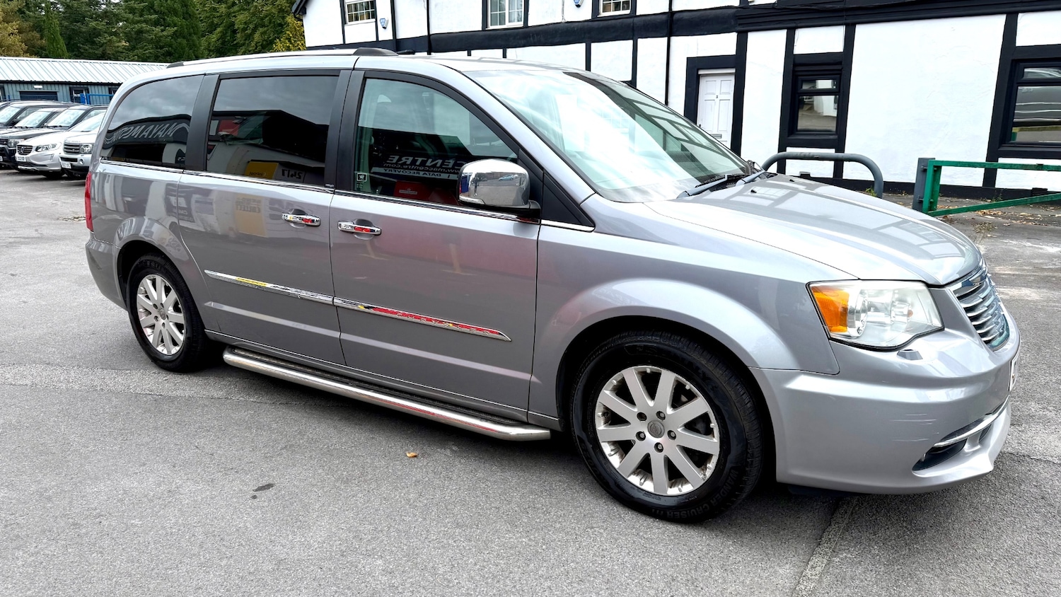 Used Chrysler Grand Voyager 2013 for sale - 76047710: Photo 1