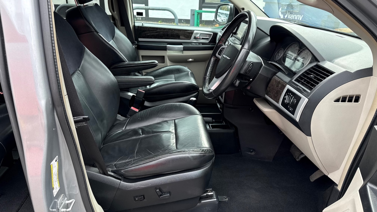 Used Chrysler Grand Voyager 2013 for sale - 76047710: Photo 15