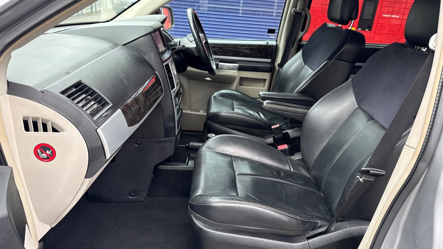 Used Chrysler Grand Voyager 2013 for sale - 76047710: Photo 9