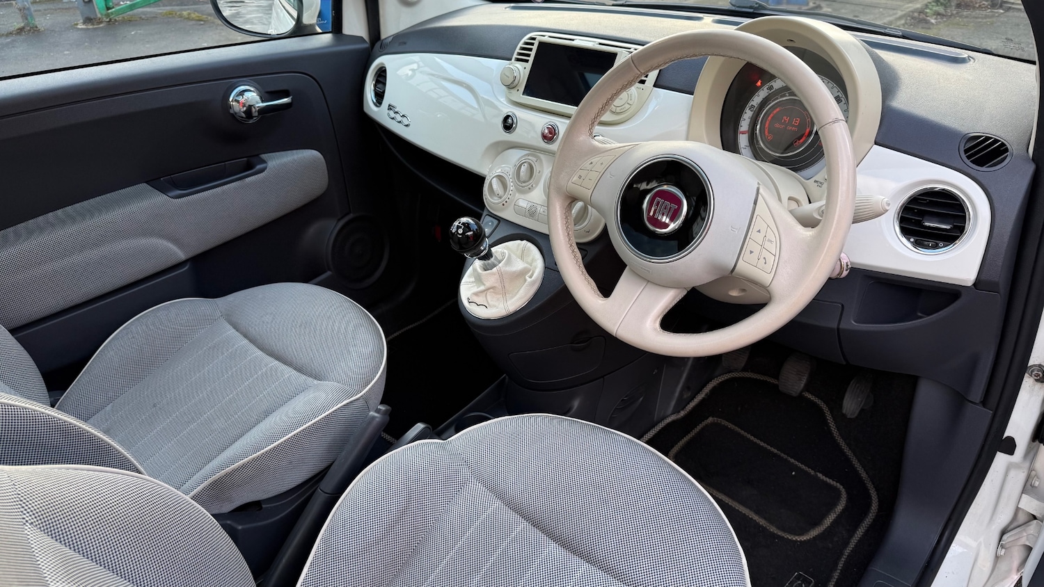 Used Fiat 500 2010 for sale - 77234004: Photo 16