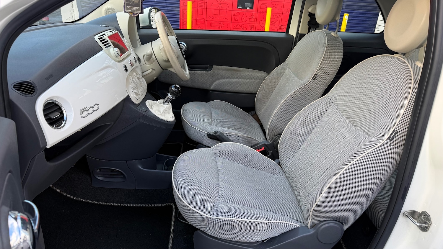 Used Fiat 500 2010 for sale - 77234004: Photo 9