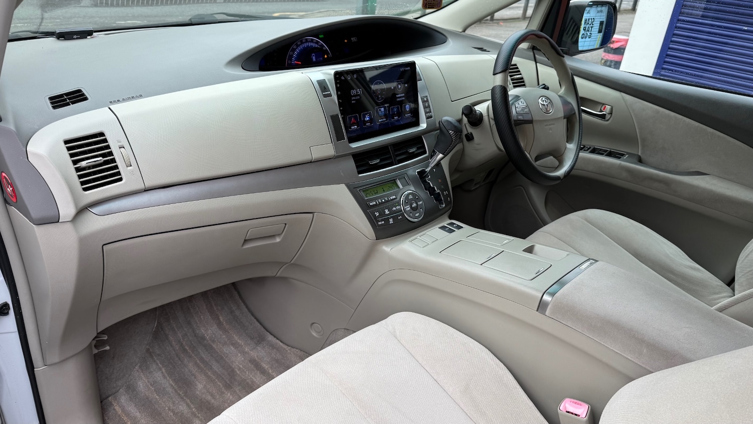 Used Toyota Estima 2022 for sale - 77403524: Photo 10