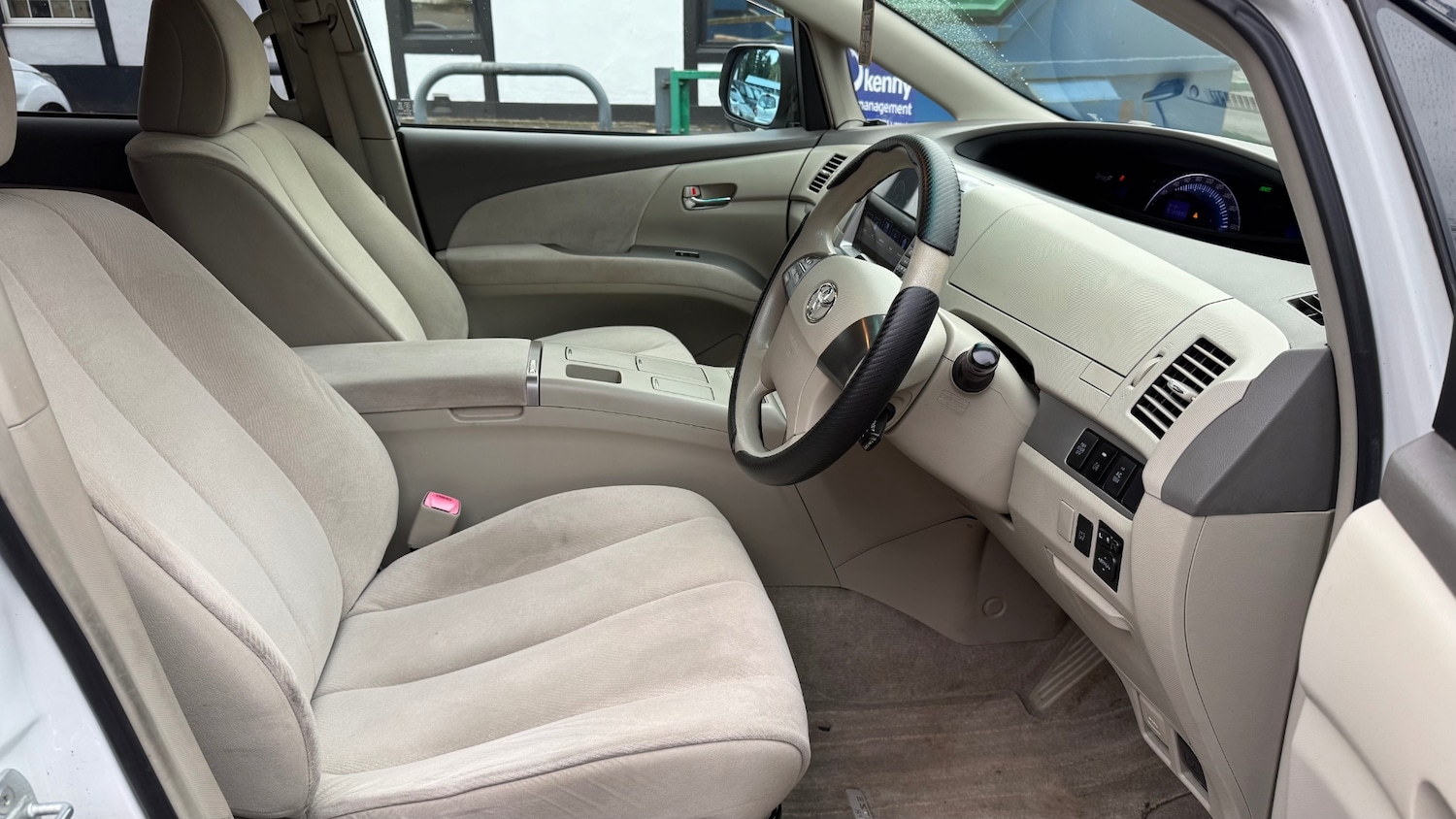 Used Toyota Estima 2022 for sale - 77403524: Photo 15