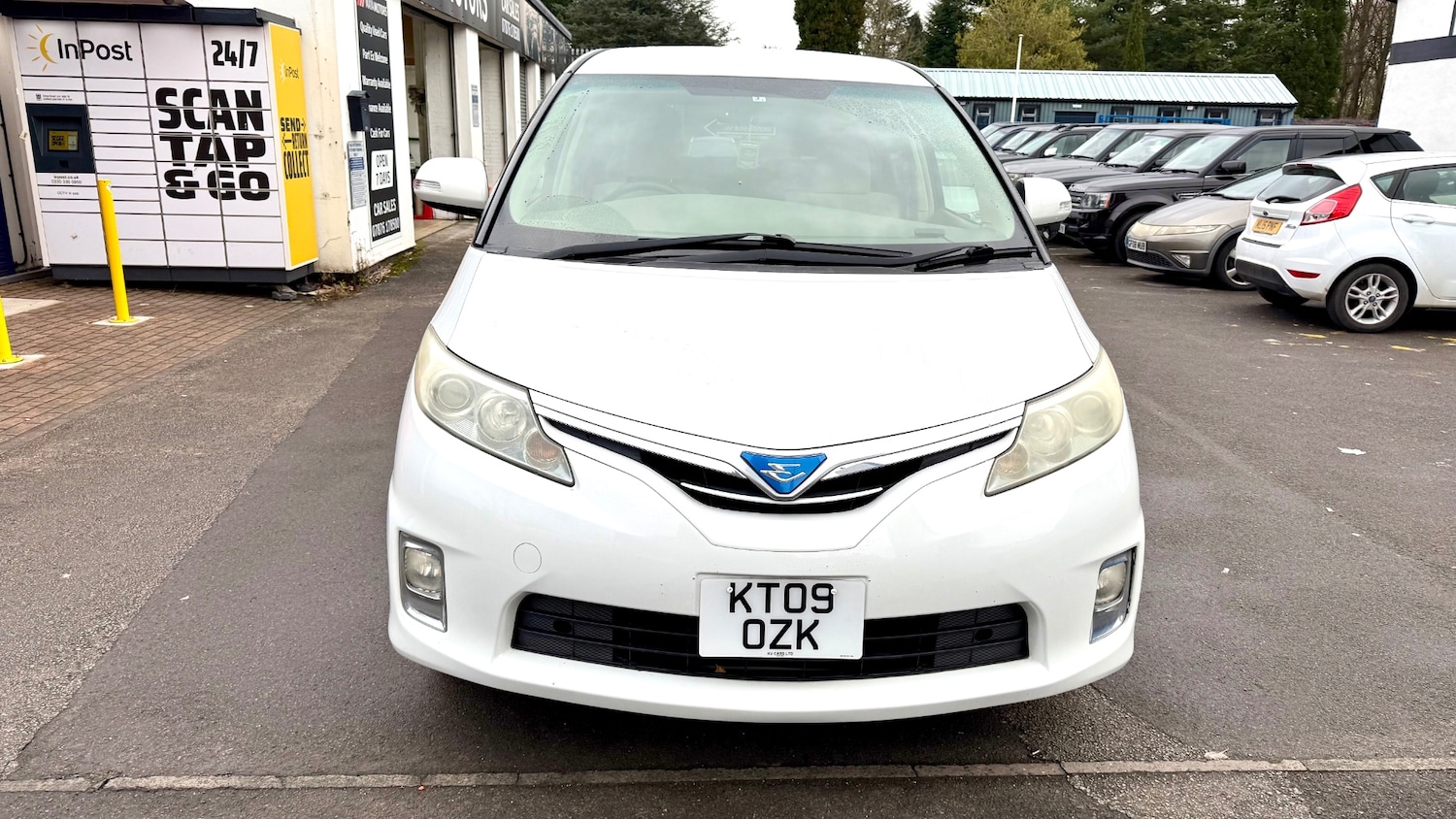 Used Toyota Estima 2022 for sale - 77403524: Photo 2