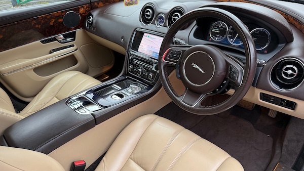 Used Jaguar XJ 2010 for sale - 76209502: Photo 15