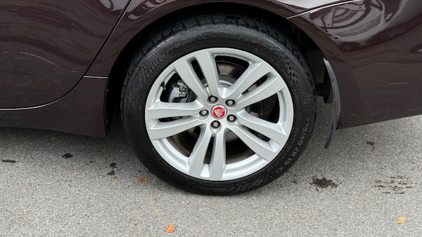 Used Jaguar XJ 2010 for sale - 76209502: Photo 20