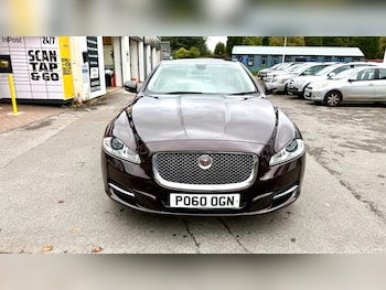 Used Jaguar XJ 2010 for sale - 76209502: Photo 2