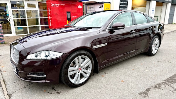 Used Jaguar XJ 2010 for sale - 76209502: Photo 3