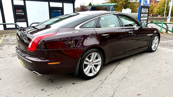 Used Jaguar XJ 2010 for sale - 76209502: Photo 7