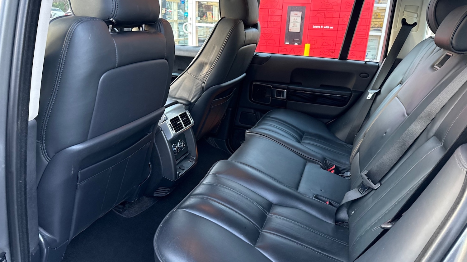 Used Land Rover Range Rover 2010 for sale - 76687468: Photo 12