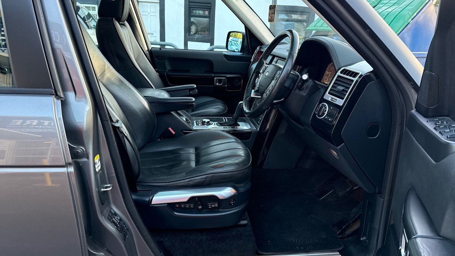 Used Land Rover Range Rover 2010 for sale - 76687468: Photo 15