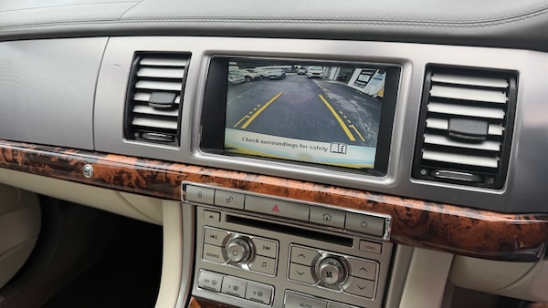 Used Jaguar XF 2011 for sale - 76187334: Photo 16