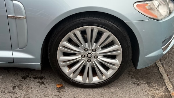 Used Jaguar XF 2011 for sale - 76187334: Photo 18