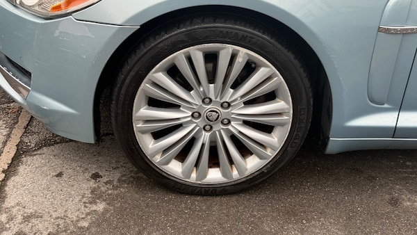 Used Jaguar XF 2011 for sale - 76187334: Photo 19
