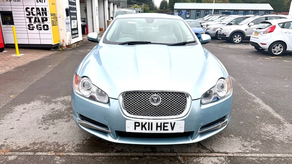 Used Jaguar XF 2011 for sale - 76187334: Photo 2