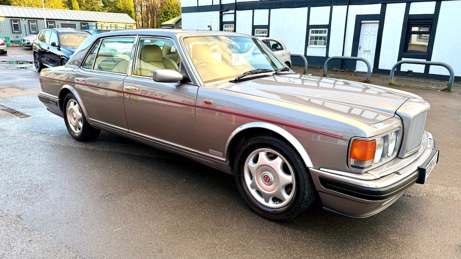 Used Bentley Turbo R 1997 for sale - 76896721: Photo 1