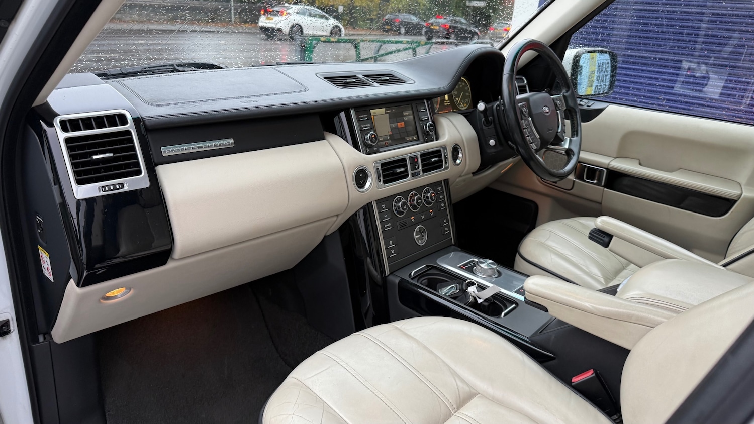 Used Land Rover Range Rover 2011 for sale - 76329647: Photo 11